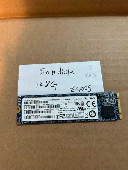 二手近全新Sandisk M.2 SATA SSD Z400S固態硬碟128G，使用9小時，台北可面交