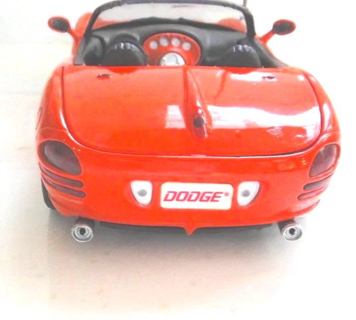 ANSON 1997 DODGE Copperhead Concept Car 1:18 (橘色) 模型車1台