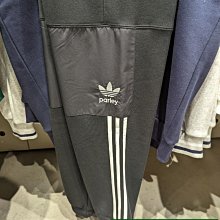 南🔥2022 12月 ADIDAS OG ADICOLOR 運動長褲 工裝 口袋 棉褲 休閒 男款 黑 HN7028