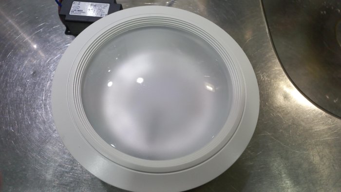 【EBE LED】 EBE LED 經典玻璃崁燈 崁孔15公分 14W  崁燈( 2700K / 黃光 )  OSRAM晶片  全電壓  全新商品的喔 !