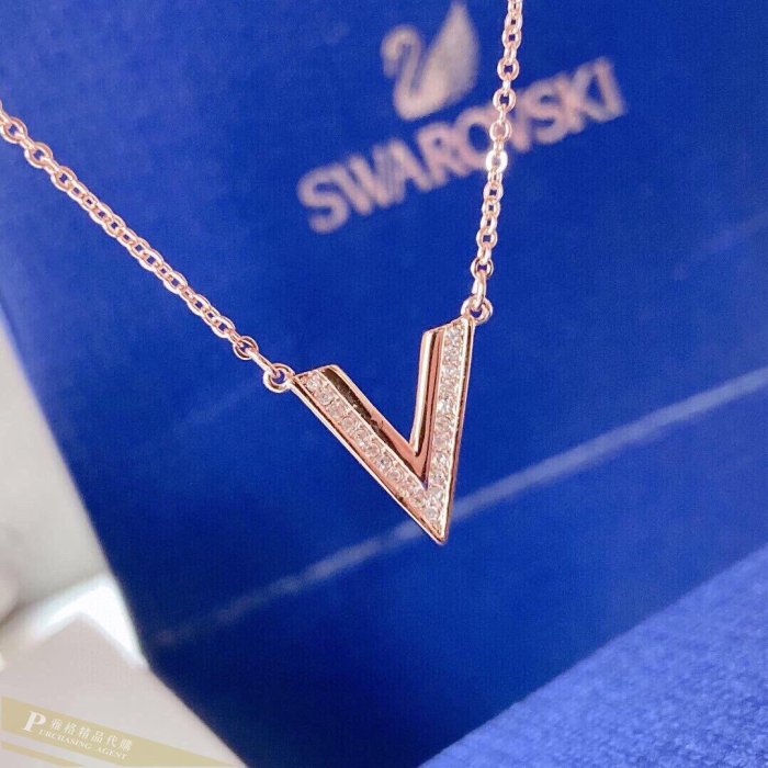 雅格精品代購 Swarovski 施華洛世奇 新款美麗V字LOGO水晶項鍊 歐美代購