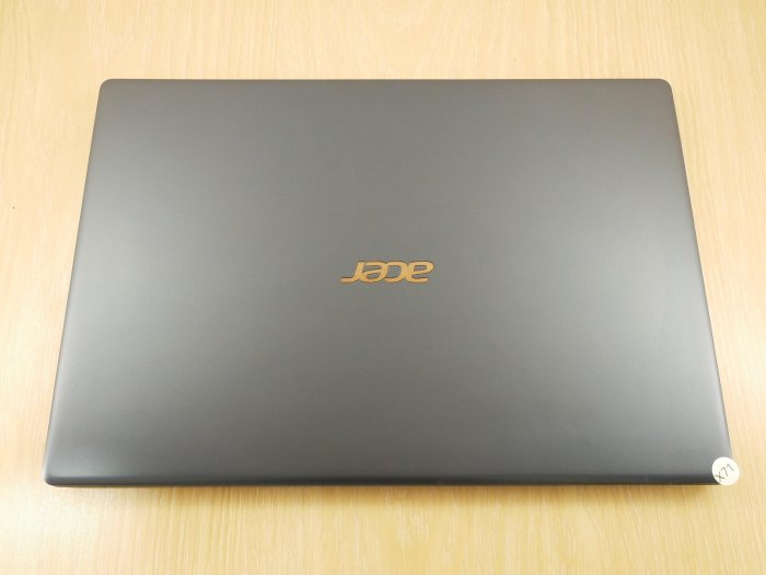 X71 UZ3C二手筆電 ACER SF514-52 i5八代八核3.4G/8G/固態256G/14吋輕薄1KG背光鍵盤