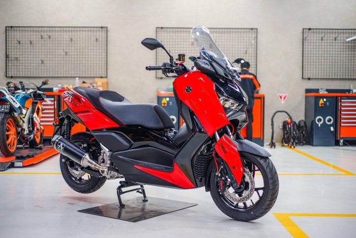 【ARROW】YAMAHA X-MAX 300 X MAX300 XMAX 300 中尾段管 Urban系列 2021+