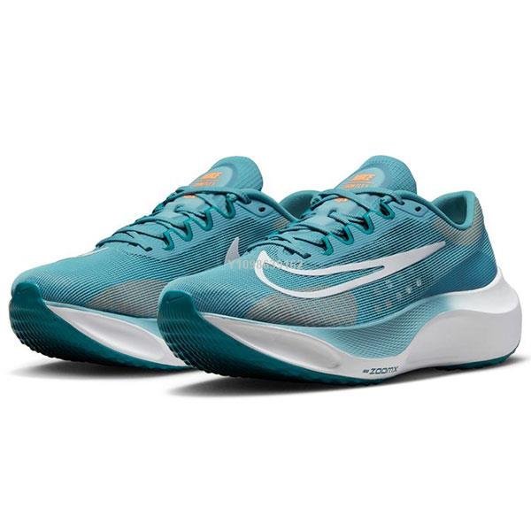 代購】NIKE Zoom Fly 5 白藍經典休閒百搭運動慢跑鞋DM8968-400 男女鞋