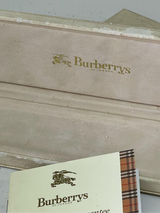 原廠錶盒專賣店 Burberry 星辰 錶盒 D062