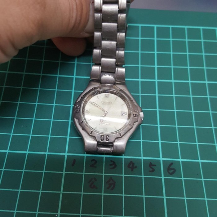 ＜鈦金屬＞ORIENT 男錶 TITANIUM 錶帶長 石英錶 零件錶 黑白賣  潛水錶 水鬼錶 三眼錶 A02