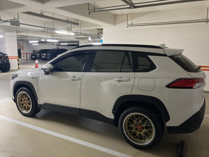 RAV4 TOYOTA 18吋金色BBS鋁圈 CROSS 5X114.3 大內凹 235/50/18 米其林新胎 PS5