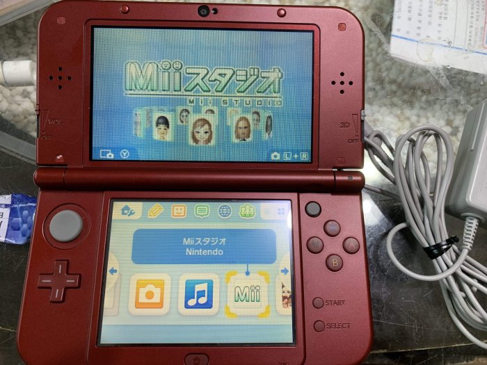 土城可面交現貨稀少限量二手日版任天堂 Nintendo 原裝可改機NEW 3DS LL 9成新主機無須R4卡即可直改