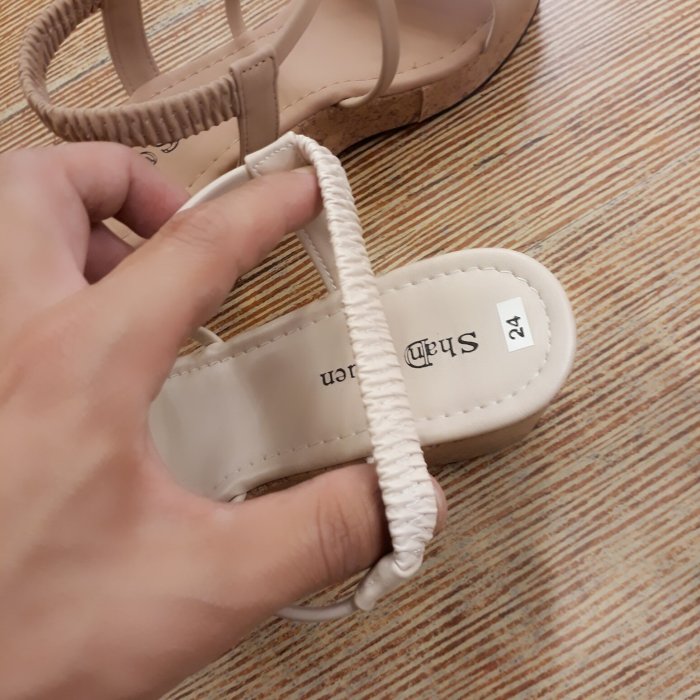 羅馬鞋 MIT 台灣製 簡約時尚交叉鬆緊帶坡跟涼鞋 厚底涼鞋-巧合鞋坊
