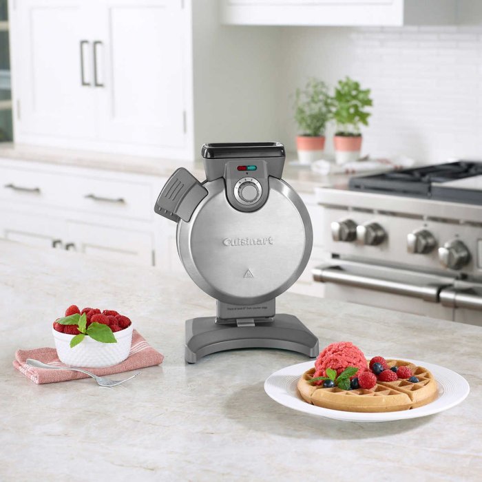 Cuisinart 直立式鬆餅機,2.54公分厚度 Vertical Waffle maker WAF-V100美國原廠