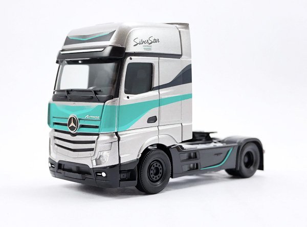 【秉田屋】現貨 Herpa Mercedes Benz 賓士 Actros Gigaspace 卡車 銀 1/87