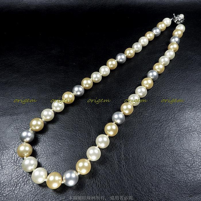 珍珠林~10MM一珠一結珍珠項鍊~南洋深海硨磲貝珍珠:灰、鵝黃色與白色#299+2