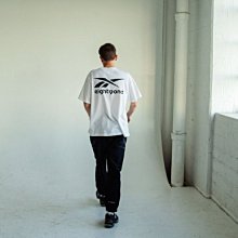 南 現 REEBOK VAINL ARCHIVE EIGHTYONE 綠色  白色 GI7141 短TEE