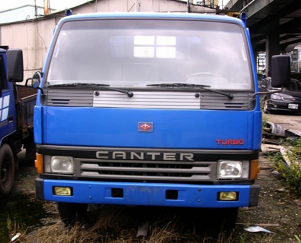 【帝益汽材】三菱 FUSO CANTER 堅達 3.5噸  86~06年 汽油桶 汽油箱《另有賣副水箱、雨刷片、晴雨窗》