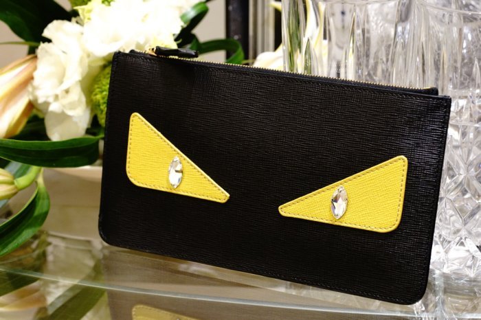 Fendi 8M03415 zip card holder 摩摩水晶眼小型拉鍊夾 黑/黃