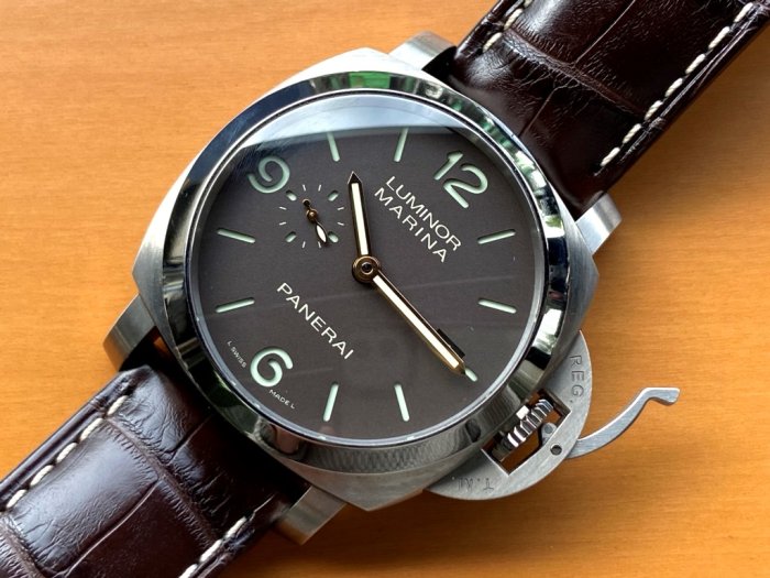 飛馬當舖 售 PANERAI 沛納海 LUMINOR MARINA PAM351  三日鍊 44mm 金色指針 鈦金屬