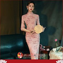 粉色麂皮絨旗袍新款復古中國風長款年輕款少女日常可穿連衣裙洋裝-粉悠-水水女人國