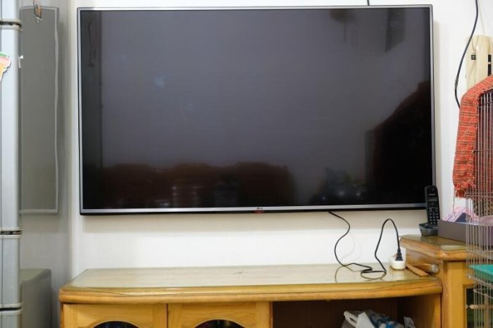 LG 60吋 聯網 4K 液晶電視