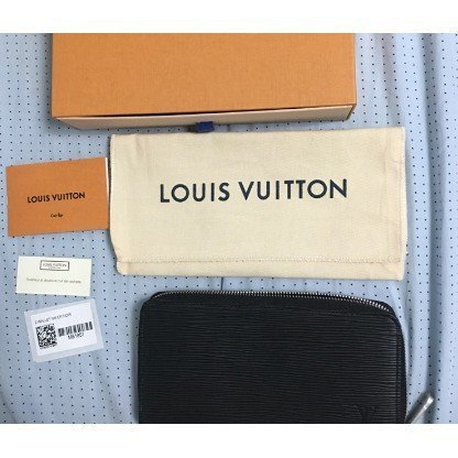 Louis Vuitton LV M60072 M61857 ZIPPY EPI 水波紋皮革拉鍊長夾黑色