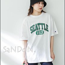 山東:『堀田真由さん着用』『別注』champion×SENSE OF PLACE　字母短TEE 230515