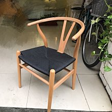 【 一張椅子 】 Hans J. Wegner 設計師 Y chair 復刻板