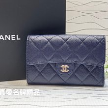 《真愛名牌精品》CHANEL AP0232 深藍色荔枝皮 金扣 翻蓋 3折中夾 *全新*代購