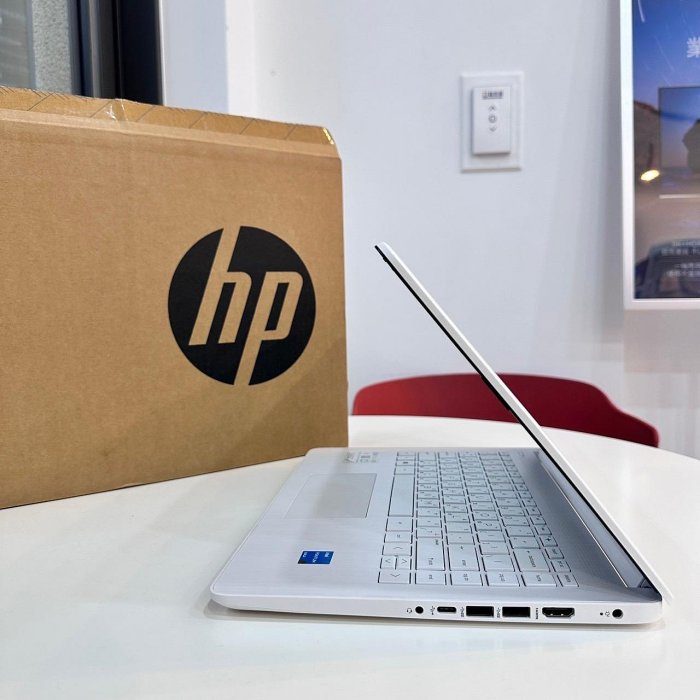 【艾爾巴二手】HP Laptop (Gold 7505/4G/256G)14吋白#二手筆電#嘉義店65N8J