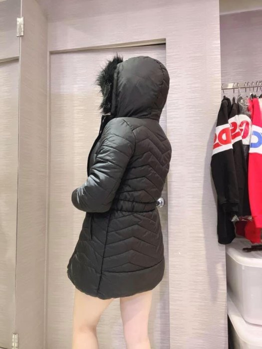 【EZ兔購】~正品美國 Guess 人造羽絨 大衣 外套 連帽可拆式 ~女孩款16Y=女成人款S M號現貨