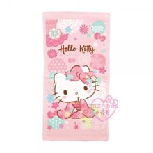 ♥小花花日本精品♥HelloKitty和服抱草莓造型純棉浴巾海灘巾吸水巾99123000