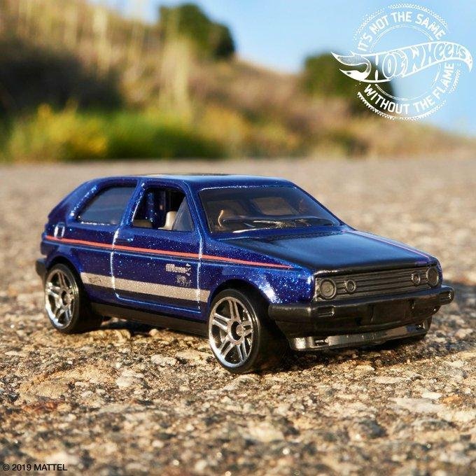 ^.^飛行屋(全新品)Hot Wheels 風火輪小汽車 合金車//VW福斯 VOLKSWAGEN GOLF MK2