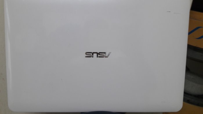 ASUS X555L 15吋 i5-5200U 8G ssd120g+500GHDD 930M 文書筆電 二手筆電