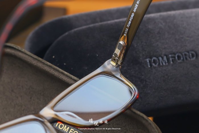 【睛悦眼鏡】時尚.經典.品味 TOM FORD 眼鏡 TF LOAE 050 42029