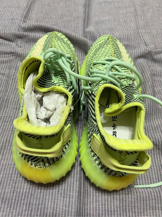 Adidas yeezy boost 350 V2 黑螢光綠椰子Yeezreel FW5191 | Yahoo奇摩拍賣