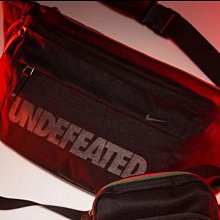 【日貨代購CITY】UNDEFEATED x Nike CROSS BODY BAG 背包 BA5799-010 現貨