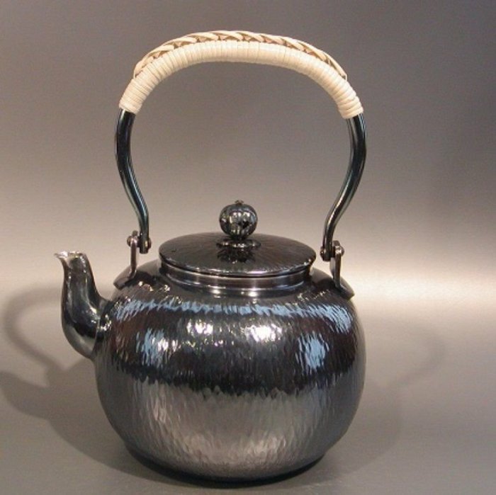 日本茶道純手工秀峰堂藤編銅銀湯沸鎚目湯沸黃銅鍍銀茶壺| Yahoo奇摩拍賣