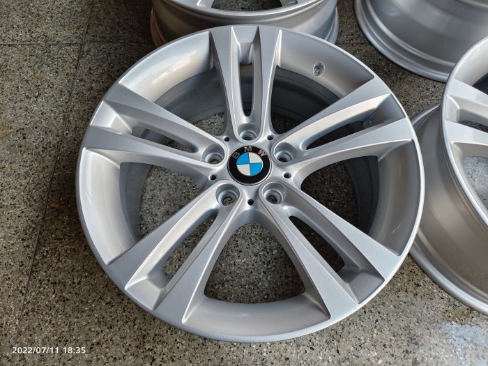 BMW F30 F31 原廠397 18吋鋁圈 5X120 E36 E46 E90 F30 F31.