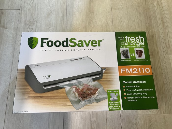 ☆美國 FoodSaver 家用真空保鮮機 FM2110 延長食材五倍保存 + 真空捲 五入組 11吋 8吋