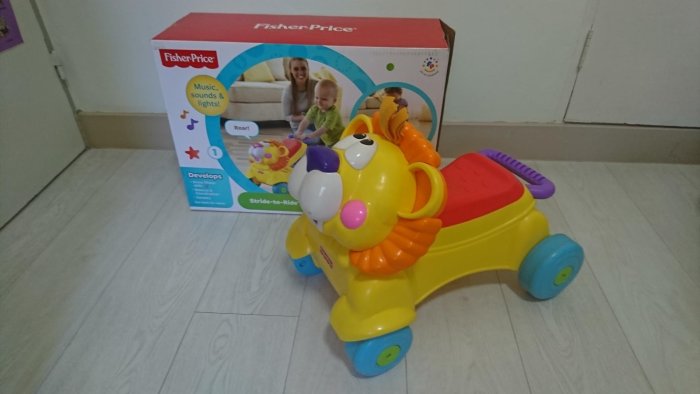 費雪 Fisher-Price 獅子聲光音樂學步車 可坐可扶兩用學步車 寶寶必買好用學步 八成新 只在家裡用