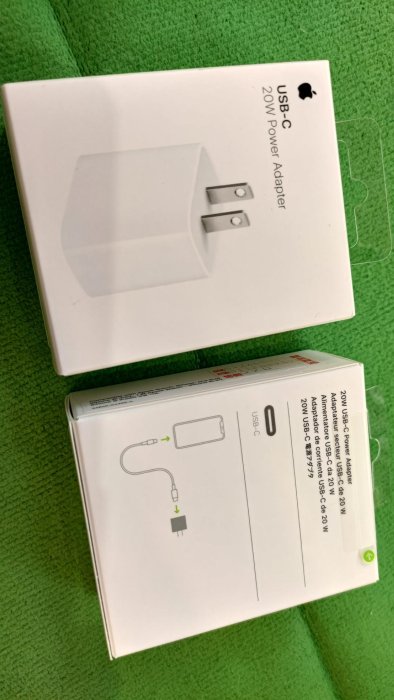 現貨iphone 12/13/14神腦公司貨/出貨含發票Apple原廠20W PD USB-C 快充頭，旅充頭