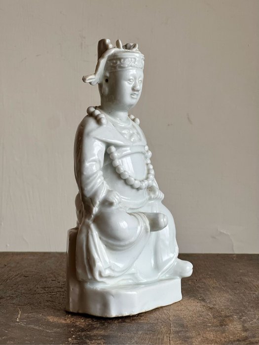 博物館級藏品：清代德化白瓷廣澤尊王