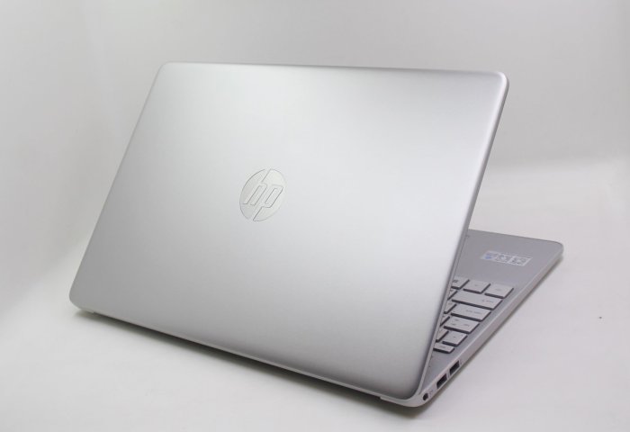 【青蘋果】HP  i5-1235U 銀 8G / 512SSD15吋二手筆電#DG041