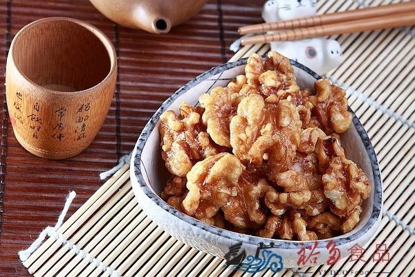 愛饕客【烘焙蜜汁核桃】精選核桃裹上麥芽糖，甜滋滋的營養美味 ！300g