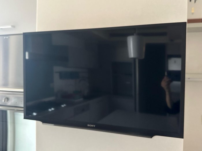 SONY BRAVIA 2手9成新液晶32吋可上網電視KDL-32W600D