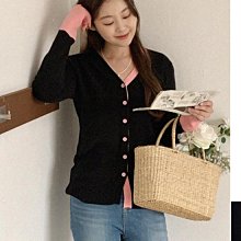 MIMI&DIDI獨家官方授權 三月新品【CEADMD037S】正韓 誰穿誰好看溫柔感不對稱粉色拼接針織外套 ~首爾蝶衣