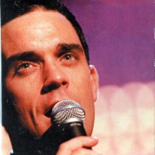 Robbie Williams Live at the Albert DVD 再生工場1 03