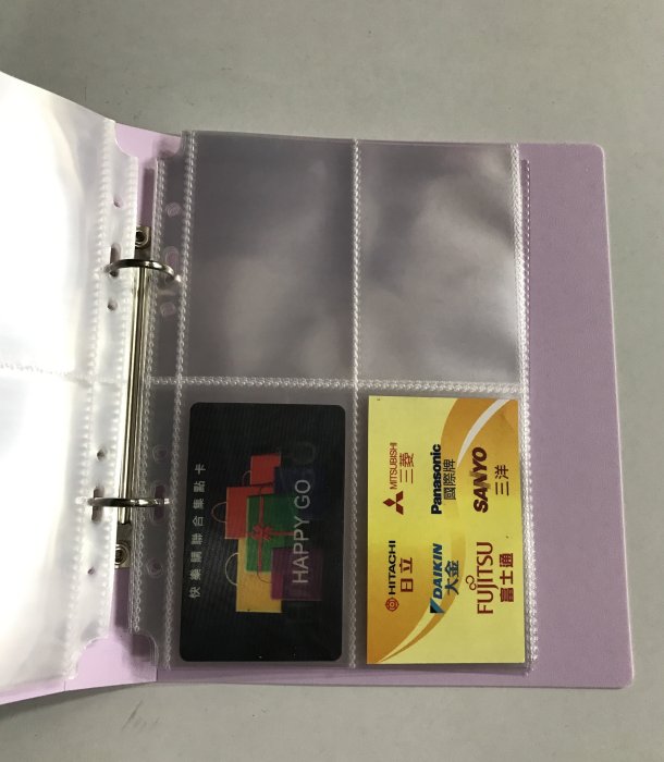 ［美］卡冊 拍立得 相本 紫色 2孔（4格*25頁）適用 拍立得 照片 相片 證件 名片 會員卡 收納