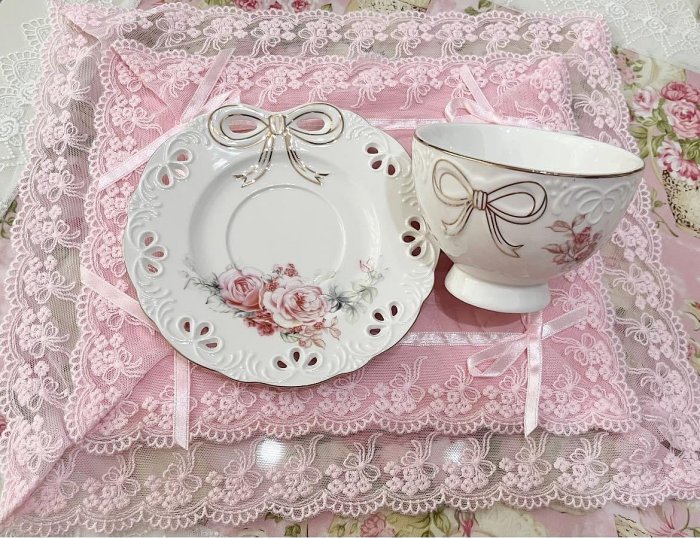 ～愛戀玫瑰園～歐式蝴蝶結玫瑰花刷金邊下午茶/咖啡杯盤…（3件組☕️）下午茶必備