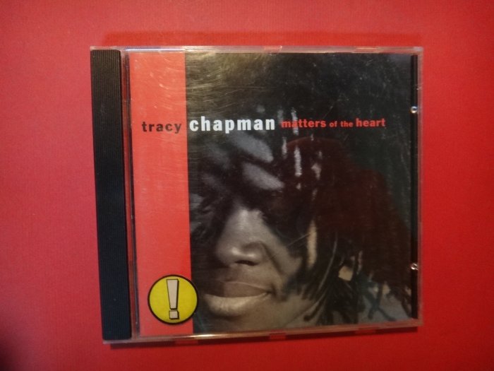 【愛悅二手書坊 CD-A6C】tracy chapman matters of the jeart