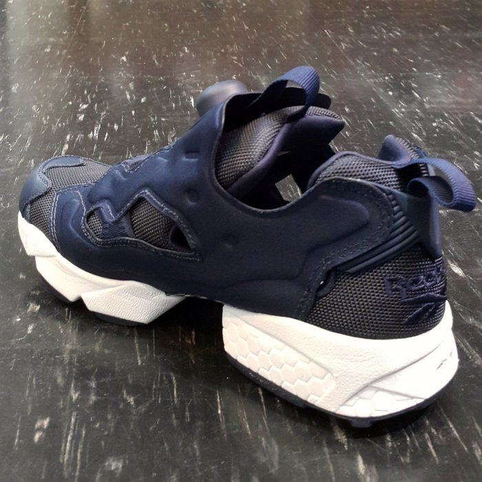 Reebok INSTA PUMP FURY OG V65752 藍色白色深藍藍魂充氣慢跑鞋| Yahoo