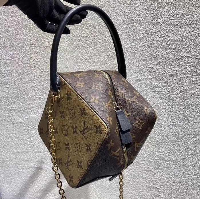 Louis Vuitton LV Square Bag M43589 – Luxury Clubs